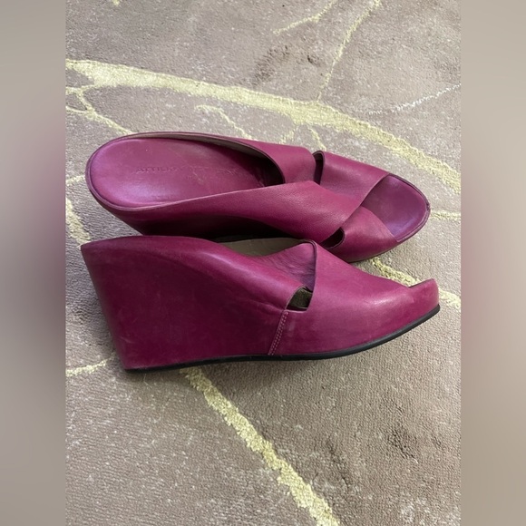 Attilio Giusti Leombruni leather wedge